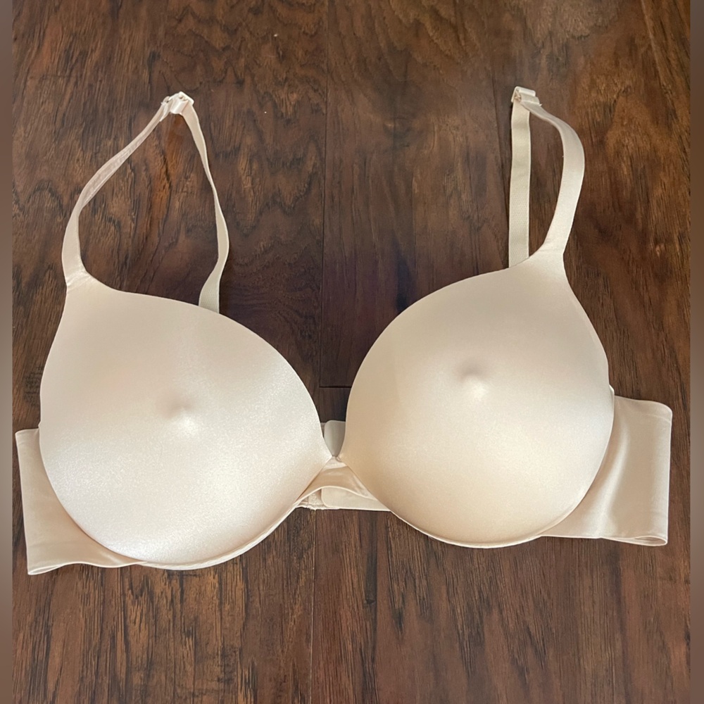 SKIMS ULTIMATE PUSH-UP NIPPLE BRA 36C